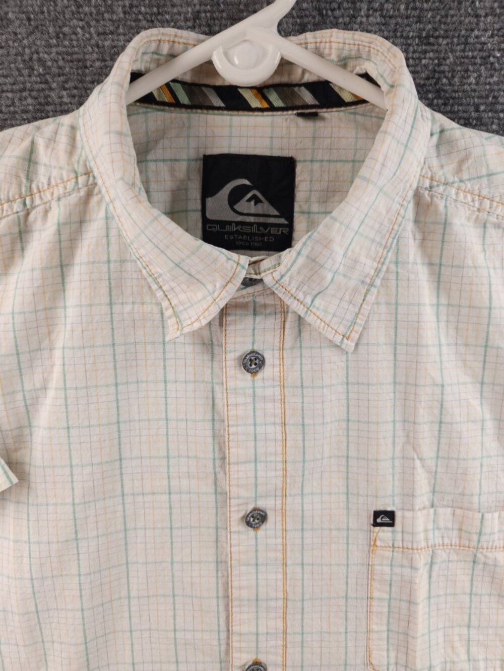 Quiksilver Large Short Sleeve Check Mulitcolor Pocket Mens Button Up Shirt Adult